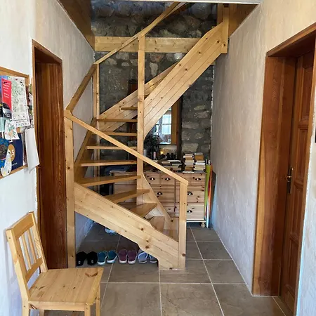 Mountain House Varda