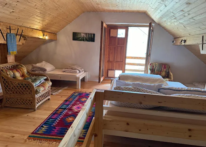 Mountain House Varda Villa *