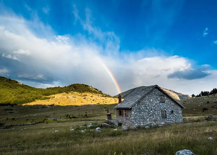 Mountain House Varda Villa